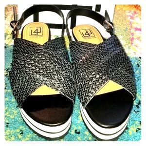 Lust For Life Shoes Women's Size 8 Black Sandals Open Toe